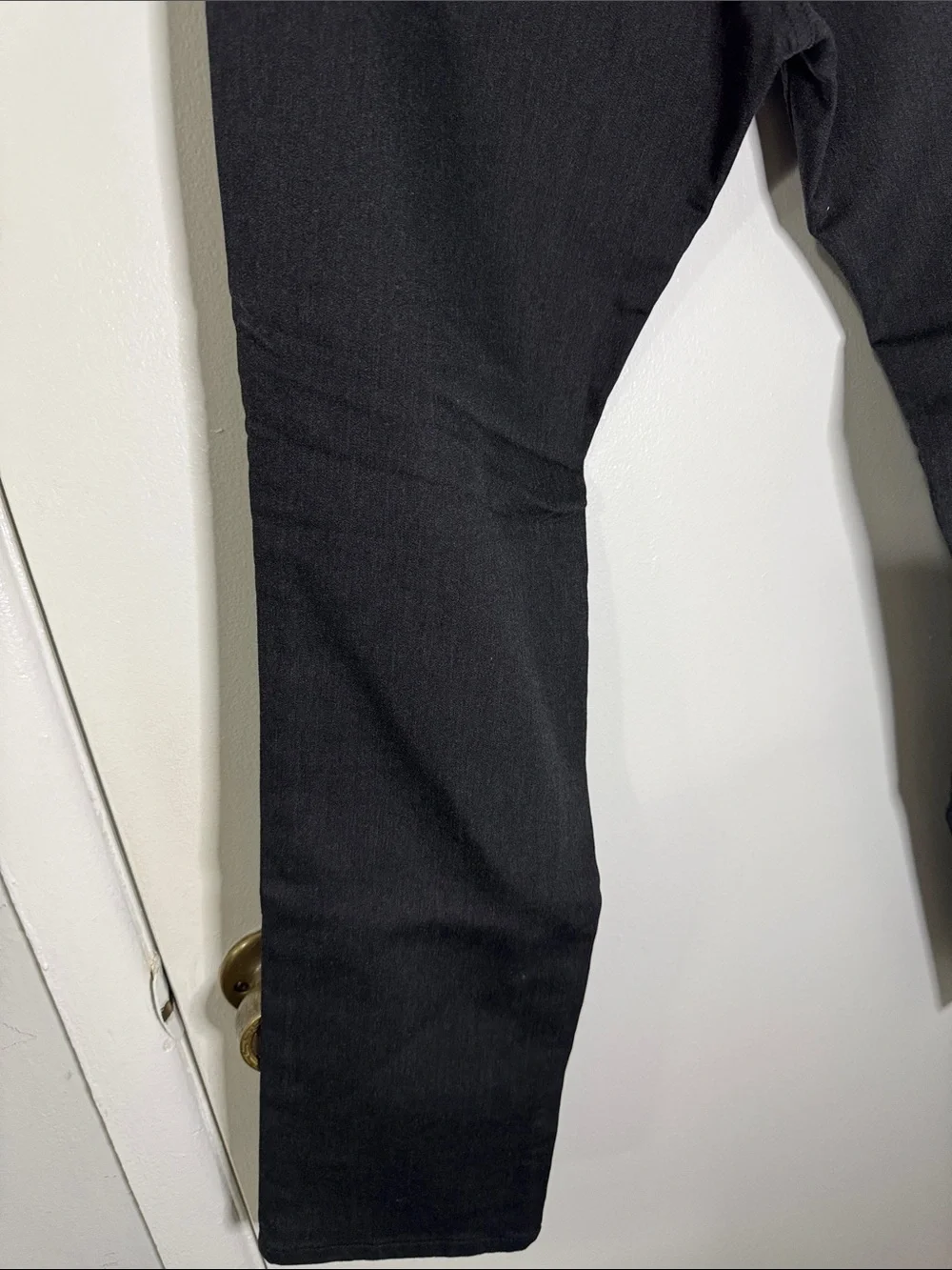 Banana Republic Men's 32x30 Dark Heather Gray Slim Traveler Pant